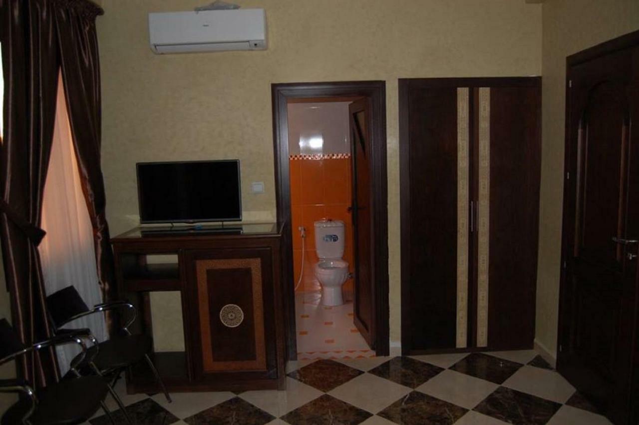 Hotel Amoudou فندق أمودو Tiznit Bagian luar foto